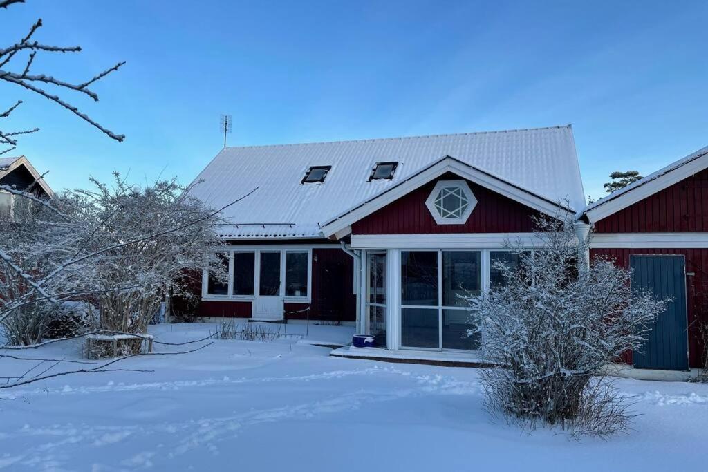 Hestra Familjevaenligt Hus Naera Isaberg!ヴィラ エクステリア 写真